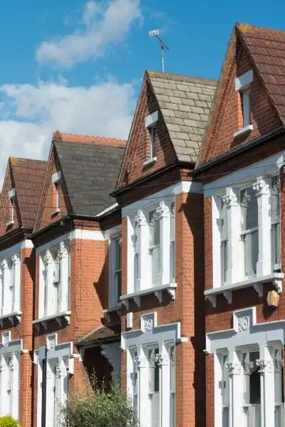 The Question Every Homeowner Asks: When Should I Serve Notice Bentley?